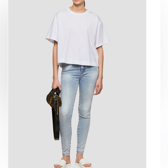 DIESEL®
D-Slandy High Rise
Skinny Jeans. New with tags - Picture 2 of 6